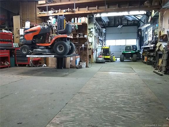 5th image of 52 Gillotti Road