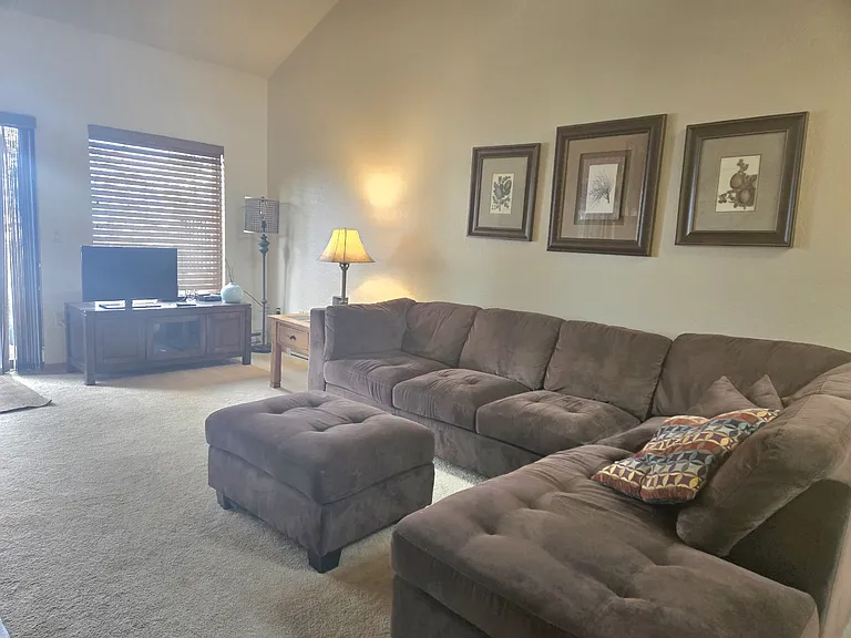 111 Spar Ln — Photo 5