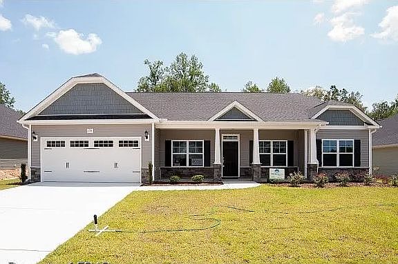 1st image of 176 Stonebriar Ave