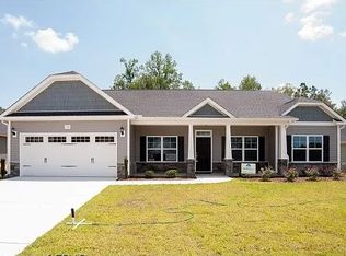 176 Stonebriar Ave, Raeford, NC 28376