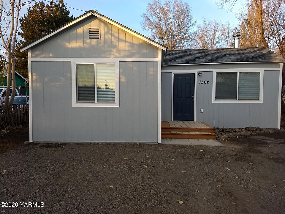 1st image of 1302 Arkansas Ave