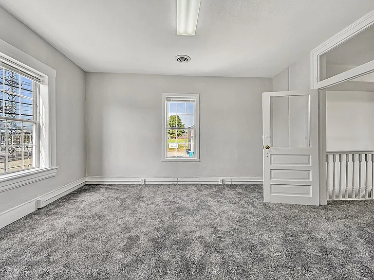701 Salem Ave SW — Photo 5