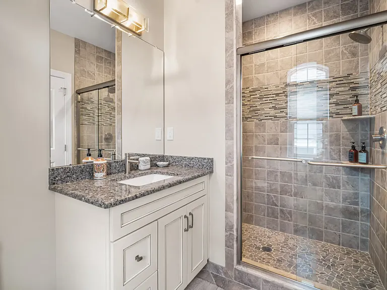 15 N Coolidge Ave — Photo 8