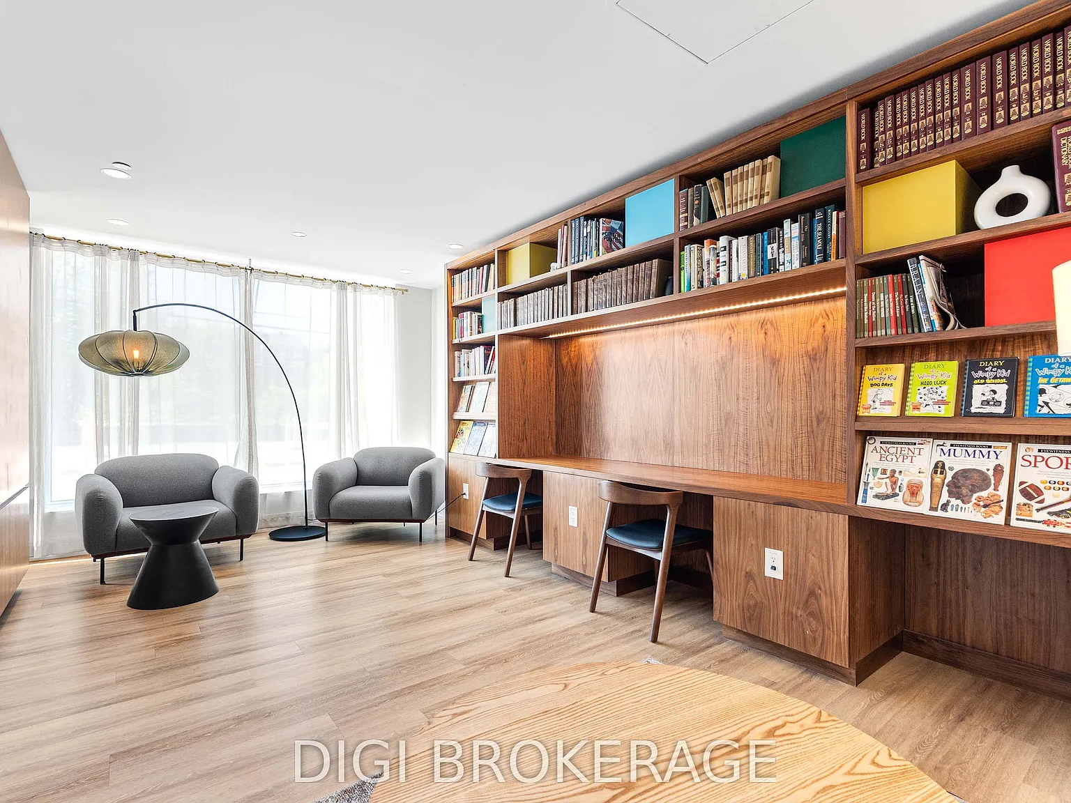 Azure Westboro — Photo 4