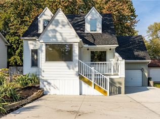 25324 Hall Dr, Westlake, OH 44145