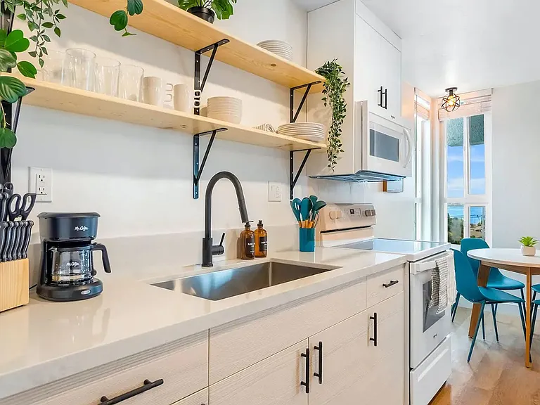 2821 Morena Blvd #7 — Photo 13