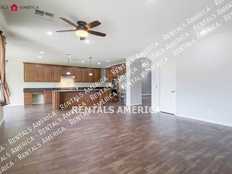 73 W Crescent Way — Photo 19