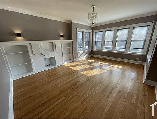 1st image of 8022 S Saint Lawrence Ave #2