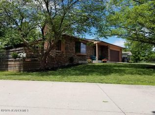 903 Panda Dr, Fulton, MO 65251