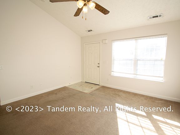 692 Belgium Dr (3)_06162023