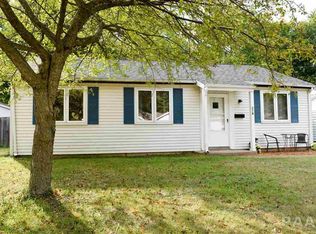 216 Frontenac Rd, Marquette Heights, IL 61554