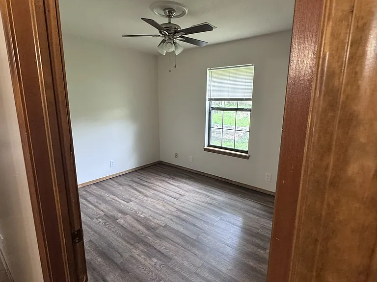 3613 Redbud Dr — Photo 13
