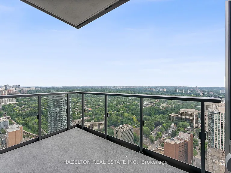 8 Cumberland St #4307 — Photo 3