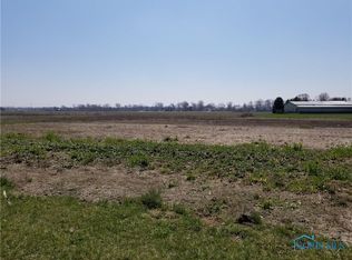 9521 Sweetwater Ln, Sylvania, OH 43560