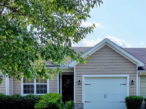 205 Charleston Ct, Frankfort, KY 40601