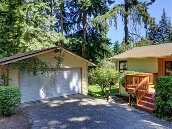 5th image of 16442 SE 42nd Pl