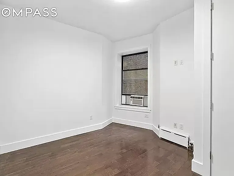 344 W 14th St #B1 — Photo 4