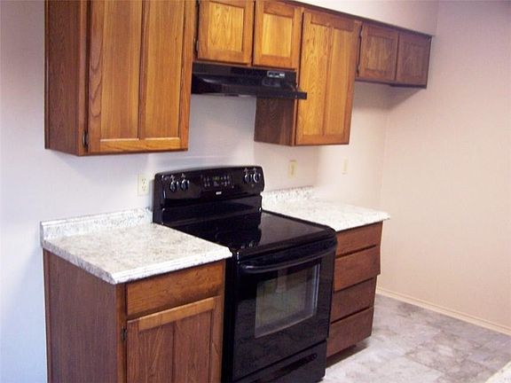 5th image of 6605 Country Creek Dr