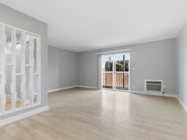 6625 N Standard St — Photo 15