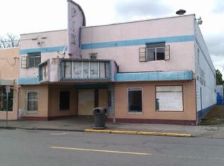 461 N 1st St, Woodburn, OR 97071