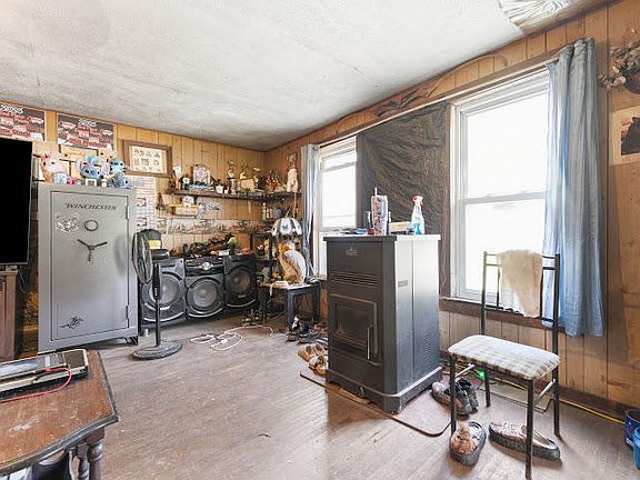 4th image of 4462 Pike Road
