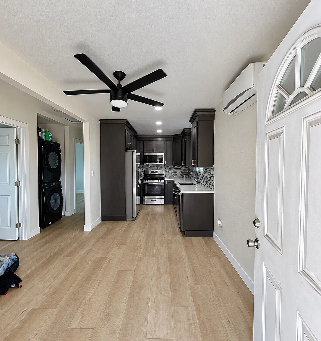 2 bed, $2,300 — Photo 3