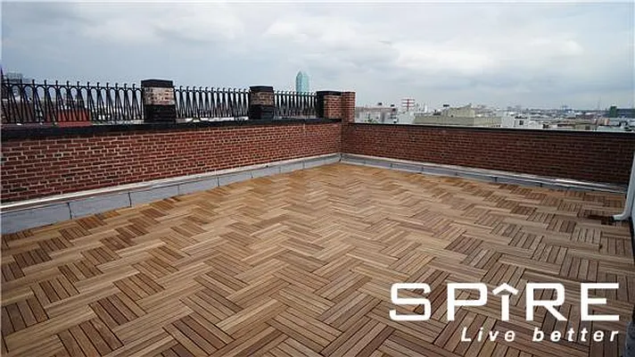 Rented by Spire Group | media 52