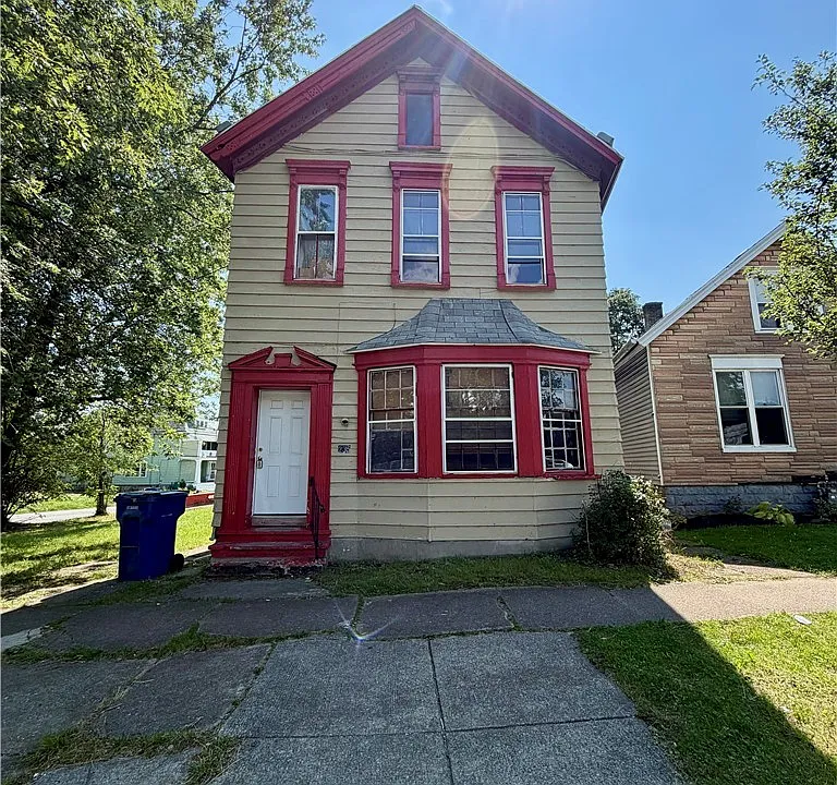 235 High St #LOWER