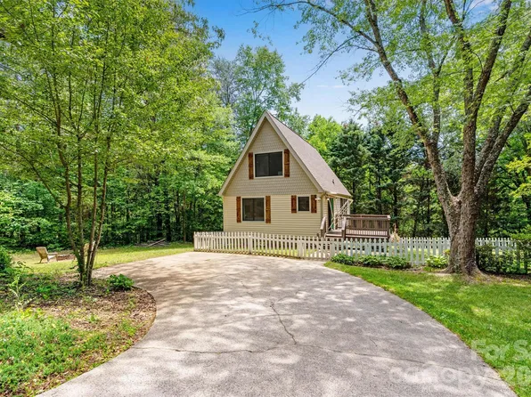 8347 Cedar Cir, Connelly Springs, NC 28612