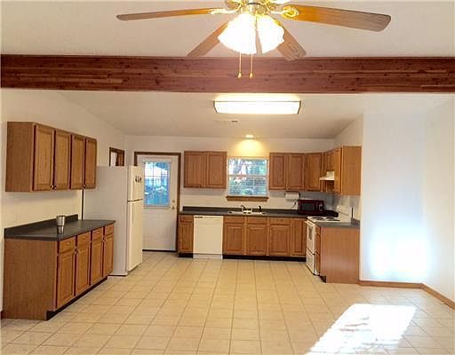 2nd image of 1609 Porpoise Dr