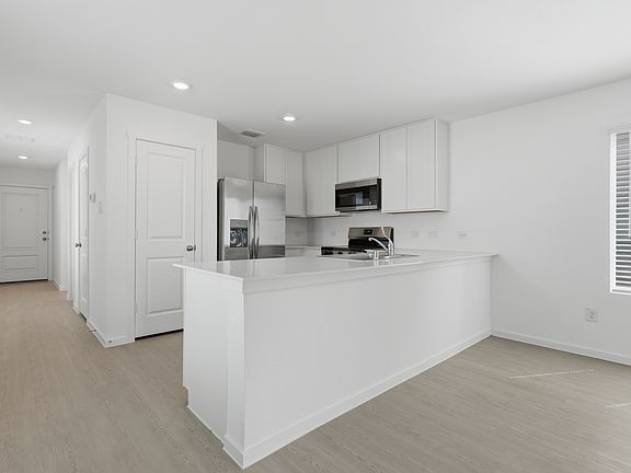 3rd image of 801 Wagtail Dr