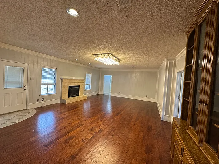 429 Sheffield Dr — Photo 38