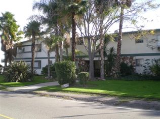 10250 W Camarillo St APT 3, North Hollywood, CA 91602