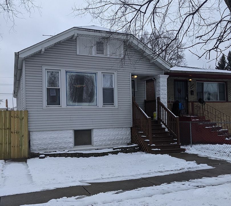 1st image of 10216 S La Salle St