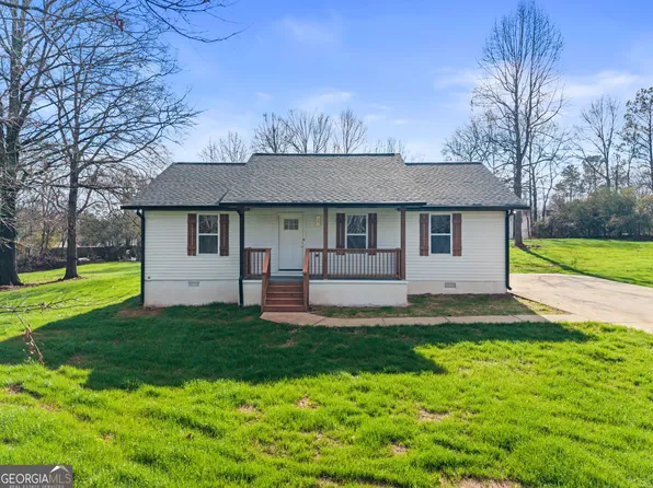 870 Ashley Ct, Monroe, GA 30655