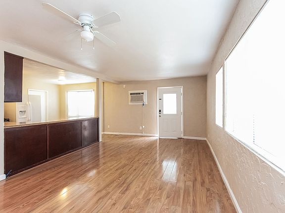 5th image of 15628 N Hudson Ave