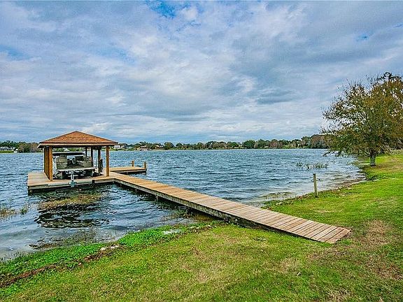 3rd image of 2124 N Lake Eloise Dr