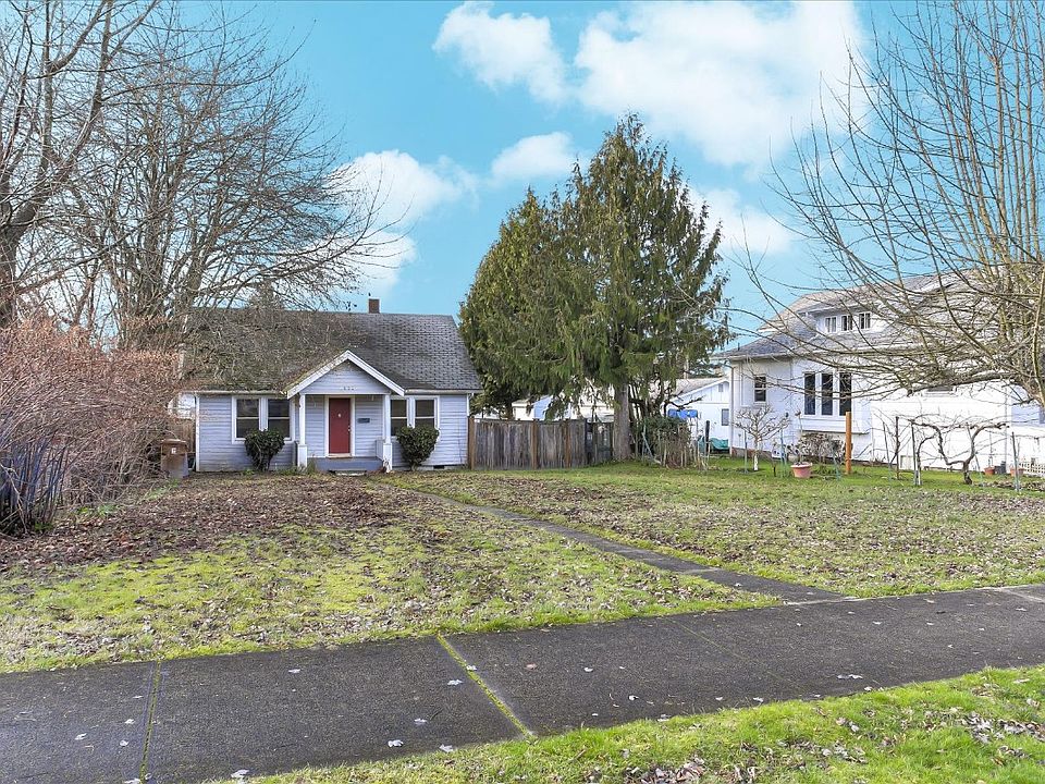 1st image of 4632 Tacoma Ave S