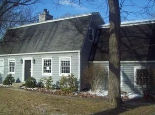 1605 Woodlawn Dr, Valparaiso, IN