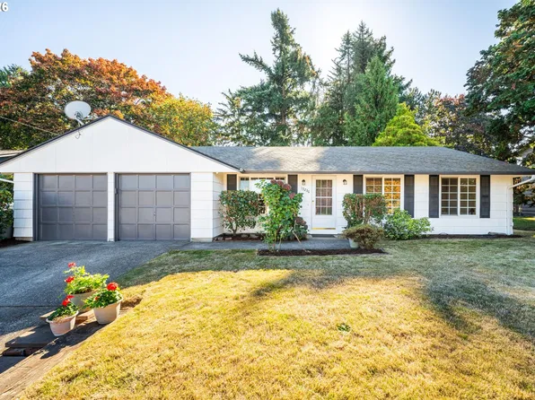 13236 NE Shaver St, Portland, OR 97230