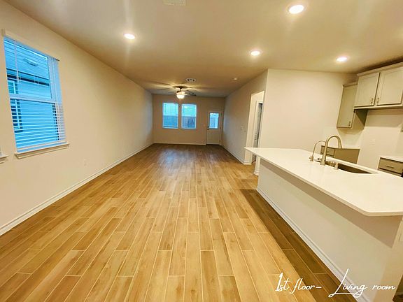 5th image of 3014 Sudha Dr #15