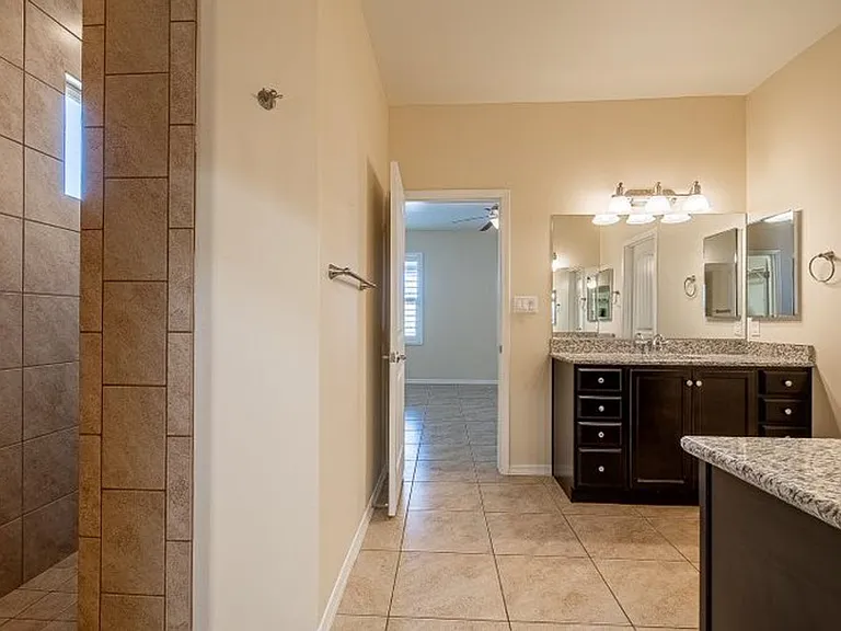 12237 S Laurel Ln — Photo 13