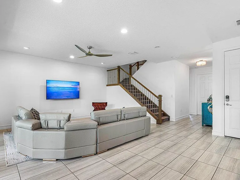 8068 Lemon Serpentine Ln — Photo 22