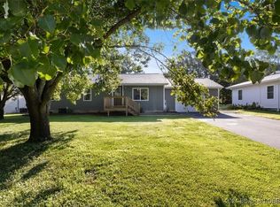 148 Lake Rd, Camdenton, MO 65020