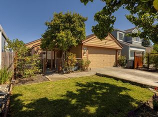 689 Powderhorn Ave, Santa Rosa, CA 95407