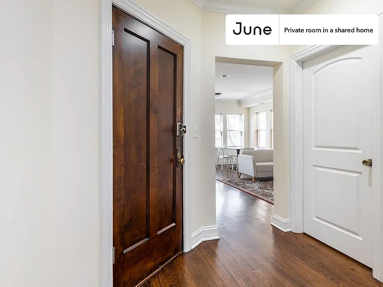 3743 N Albany Ave #A — Photo 16
