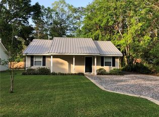 1127 W 22nd Ave, Covington, LA 70433