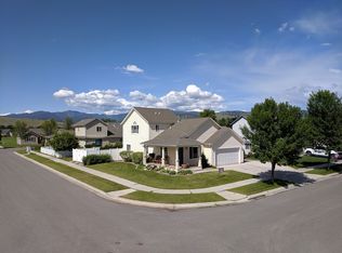4042 Chelsea Dr, Missoula, MT 59808