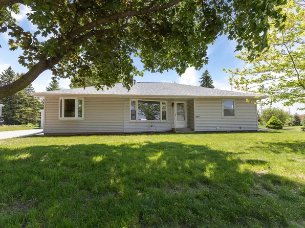 W2081 County Rd S, Freedom, WI 54130