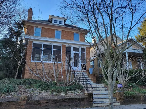 1418 44th St NW #B, Washington, DC 20007
